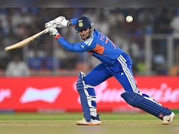 IND vs WI; T20 World Cup 2026: 'हम गेंदबाजों में खौफ देखना चाहते हैं', वेस्टइंडीज के खिलाफ मैच से पहले तिलक वर्मा के ऐलान ने मचाई खलबली