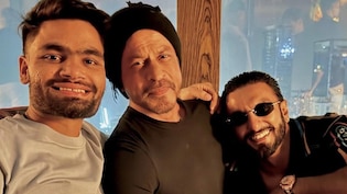 Shah Rukh Khan And Ranveer Singh's Photo With Cricketer Rinku Singh Breaks The Internet