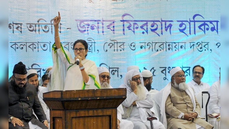 In-Depth: मुस्लिम वोटर तय करेंगे बंगाल चुनाव का गेम, TMC-BJP की फाइट के बीच हुमायूं कबीर की पार्टी पर नजर क्यों?