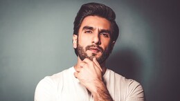 Ranveer Singh : रणवीर सिंहच्या सुरक्षेत वाढ; खंडणीच्या धमकीदरम्यान कुठे आहे 'धुरंधर'?