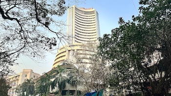 Stock Market News Today Live: GIFT Nifty Flat At 25,550; Nikkei, Kospi Down 1%