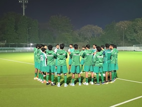 Pakistan Hockey Team Flies For World Cup Qualifiers Under Banned Coach