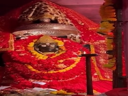 दंतेश्वरी मंदिर में स&zwj;िले हुए कपड़े पहनकर जाने की नहीं है अनुम&zwj;त&zwj;ि, बांहों में स्&zwj;तंभ आने से भक्&zwj;तों की हर मन्&zwj;नत होती है पूरी