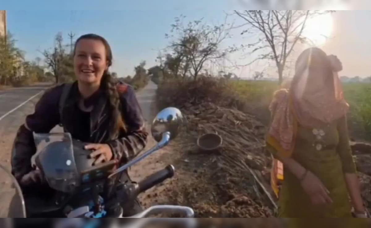 खेत में टेंट लगा रही थी विदेशी महिला...हरियाणवी मां ने किया ऐसा काम वायरल हो गया वीडियो