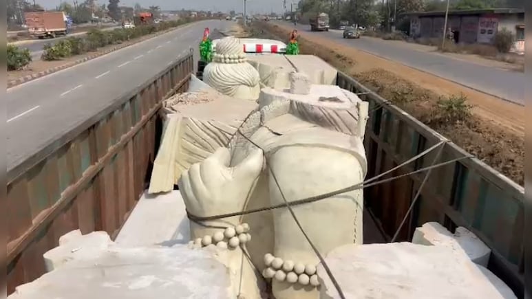 ग्वालियर से माता कौशल्या धाम पहुंची 51 फीट की भव्य प्रतिमा, ननिहाल में स्थापित होंगे भगवान राम