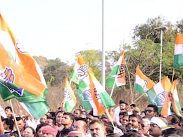 कांग्रेस में काका-बाबा गुट खींचतान: 17 पदाधिकारियों के इस्तीफे से मचा सियासी भूचाल, पढ़ें क&zwj;िस ने क्&zwj;या लिखा?