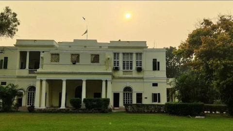 Story image