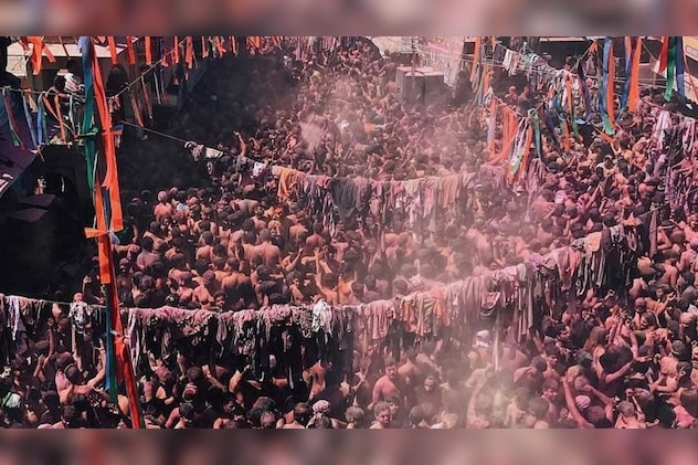 kapda Faad holi, pushkar 