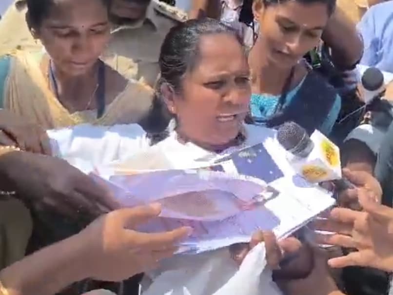 Tamil Nadu Para-Athlete Stages Protest After 16-Year Wait For Government Job