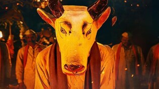 42 दिन सिनेमाघरों में चली ये फिल्म, डायरेक्टर की हुई बंपर कमाई एक दिन में खरीदी 4 लग्जरी कार