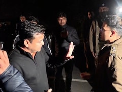 Drama Follows Youth Congress Workers' Arrest, Cops File Case Against Cops