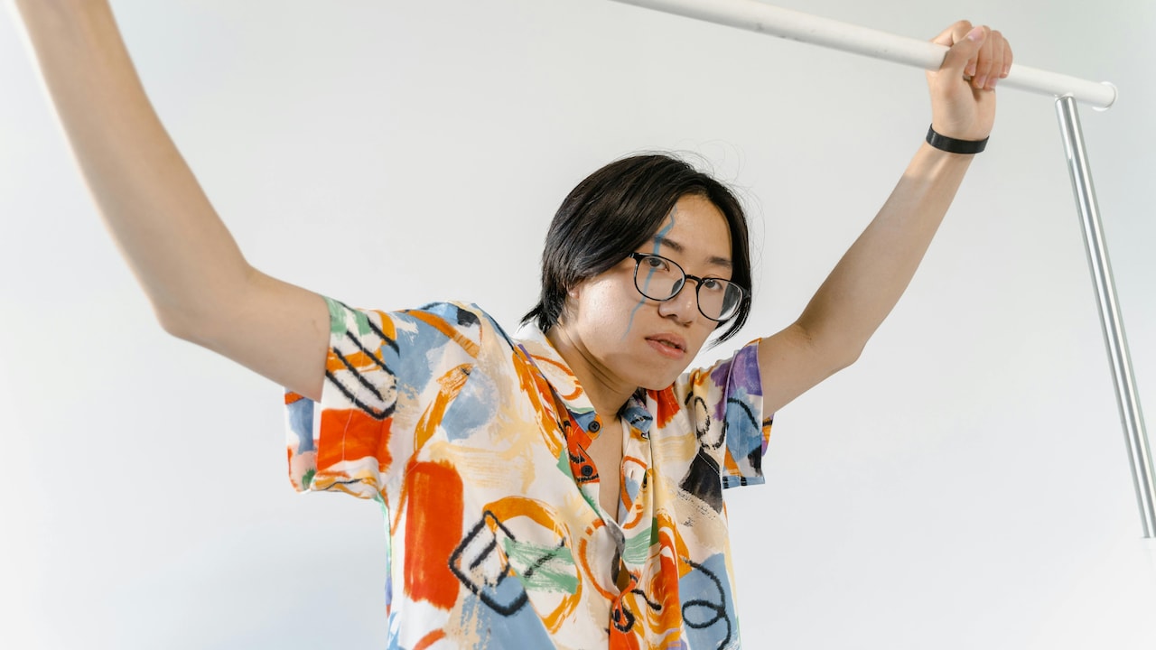 Try different styles like the front knot