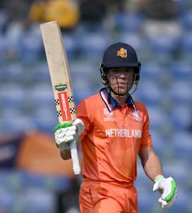 Bas De Leede Takes Netherlands To Big Win Over Namibia At T20 World Cup
