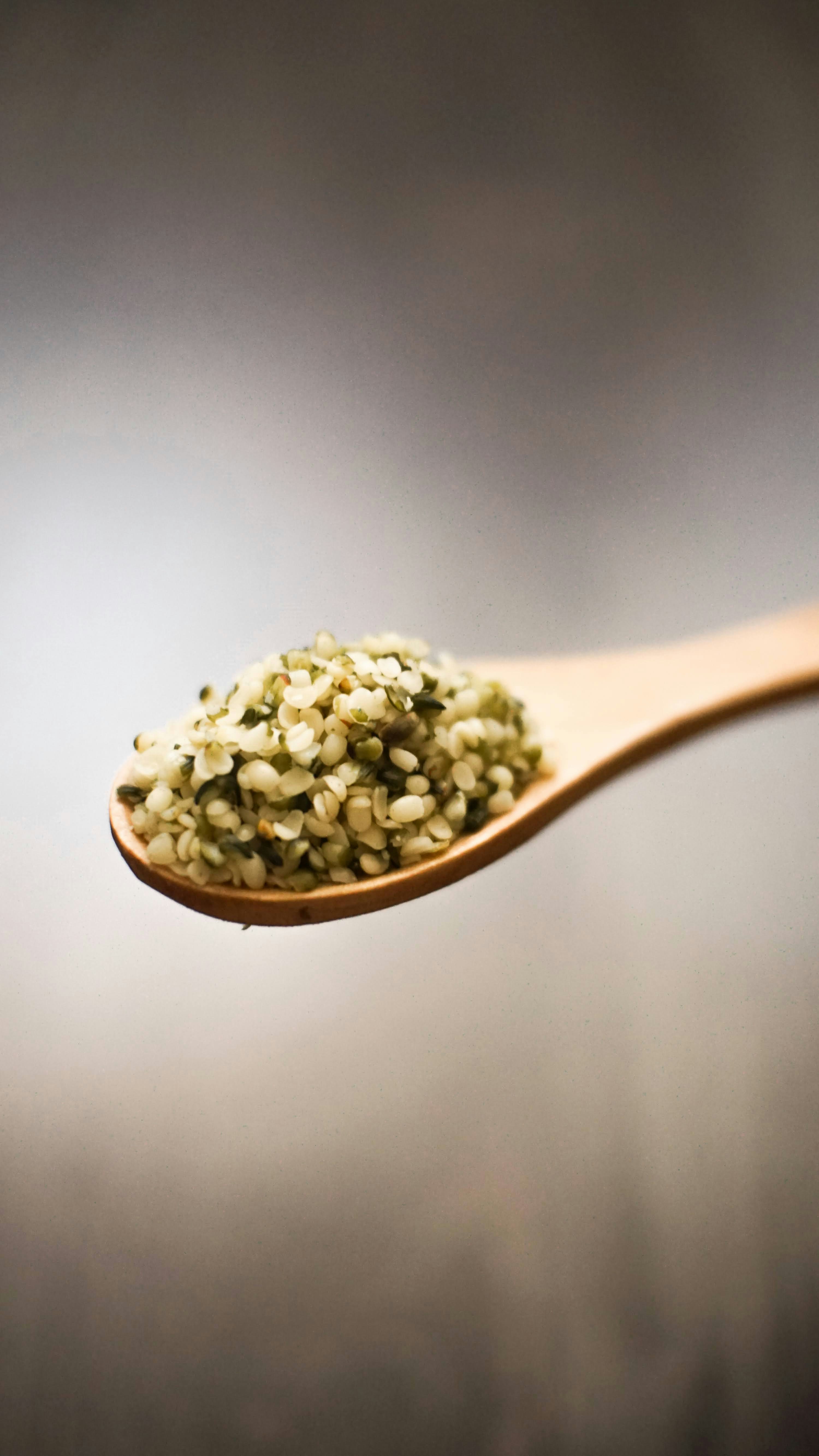 Nutritionist Recommends Hemp Seeds For Vegetarians, Says It Is A Complete Source Of Protein