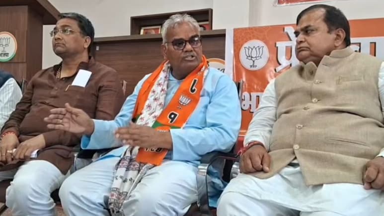 राजस्थान में थर्ड ग्रेड शिक्षकों के तबादले पर शिक्षा मंत्री का बड़ा बयान, 2200 ट्रांसफर रोके, सीनियरिटी रद्द..