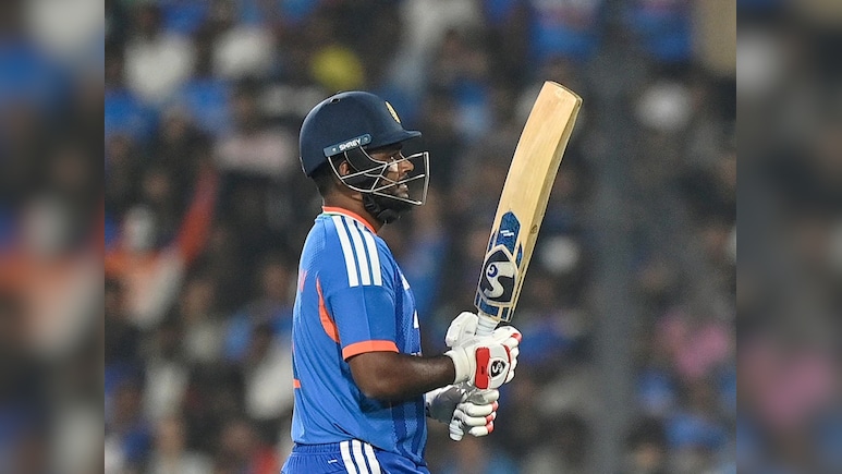 IND vs ZIM, T20 World Cup 2026: संजू सैमसन से नाराज दिखे सुनील गावस्कर, आउट होने के अंदाज पर दे दिया बड़ा बयान