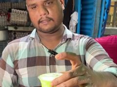 "Omelette Hi Bana Dete": Internet Reacts To Street Vendor's Bizarre Egg Soda