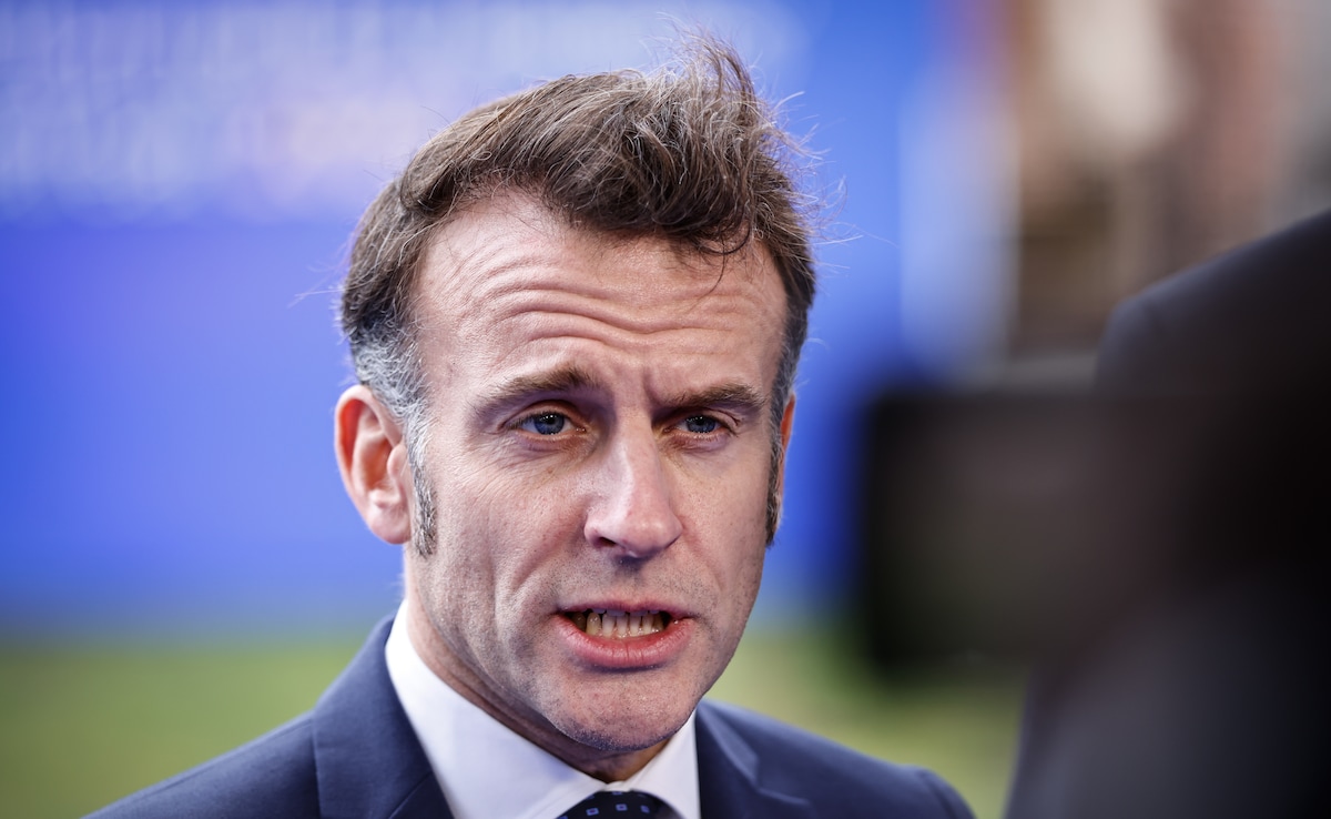 Macron Urges Netanyahu To Avoid Ground Offensive In Lebanon