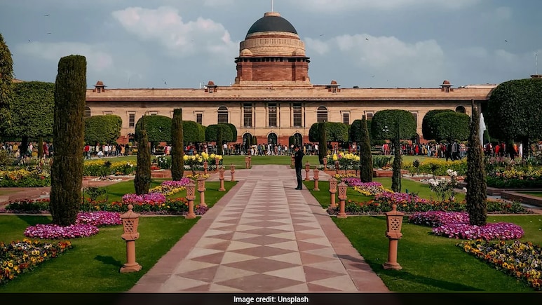 आम जनता के लिए खुला राष्ट्रपति भवन का गार्डन, अमृत उद्यान घूमने जानें से पहले जान लें ये जरूरी बातें
