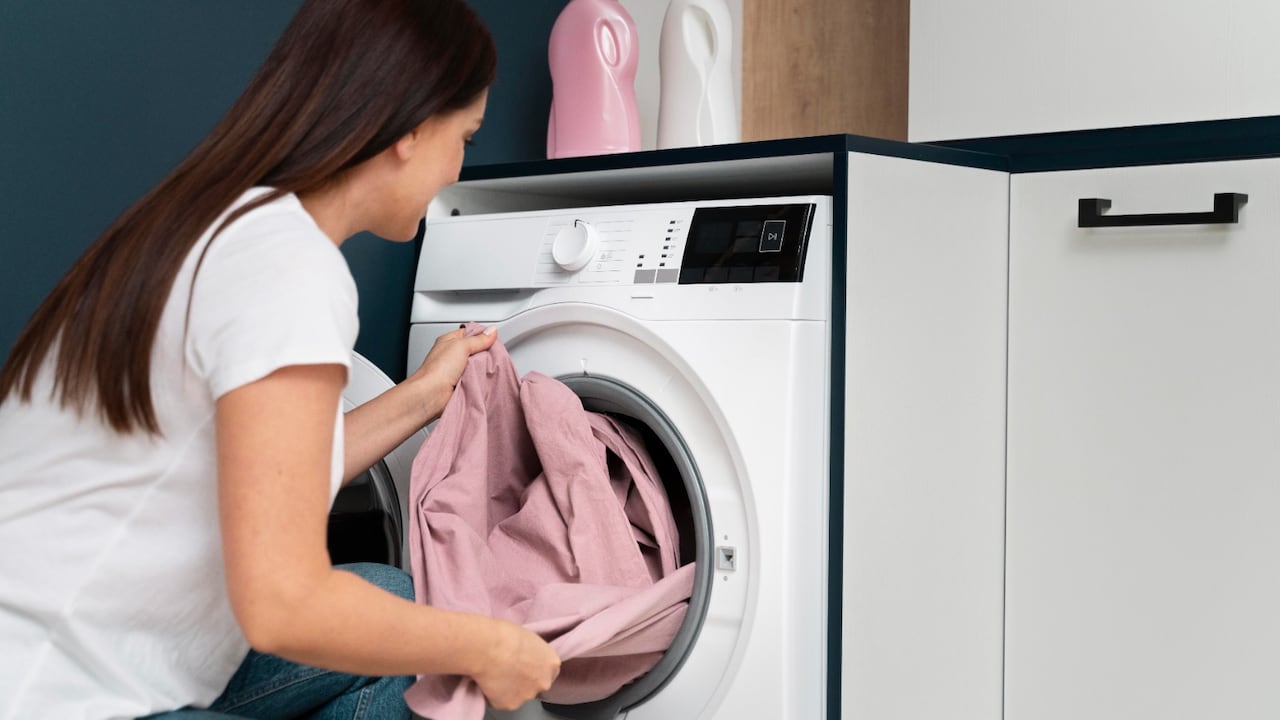 Efficient large-load washing machines under ₹20,000 designed for family laundry needs