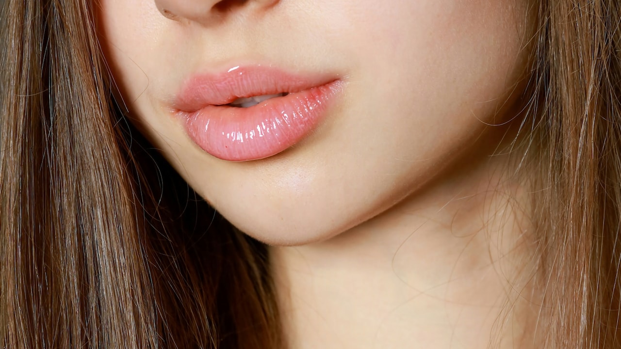 Elevate your lip routine with the power of nourishing lip oils