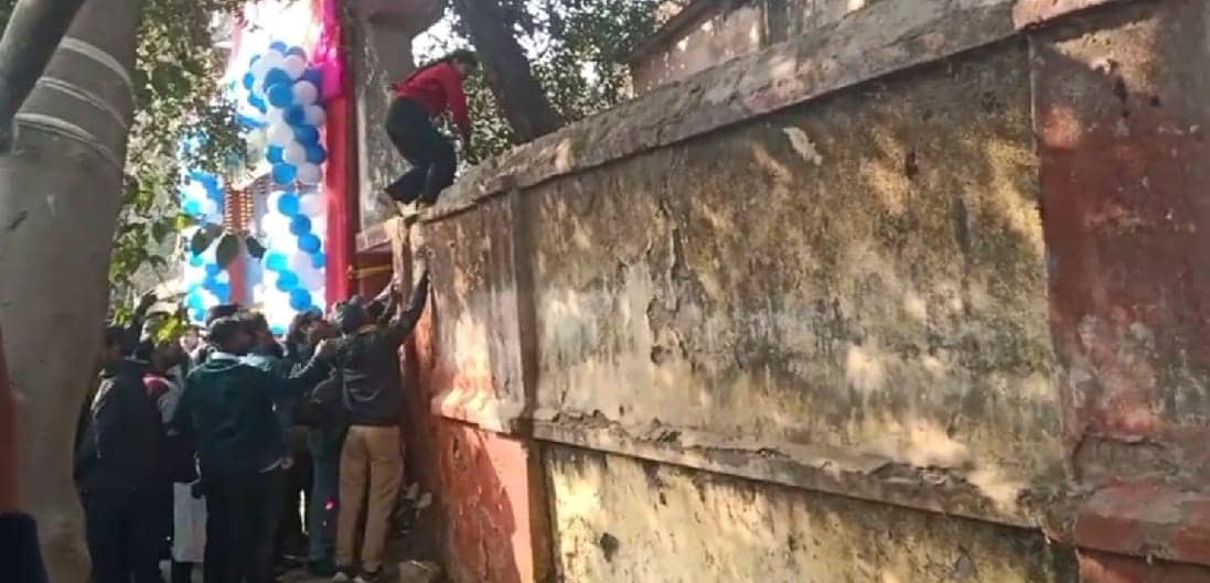 Latest and Breaking News on NDTV Latest and Breaking News on NDTV