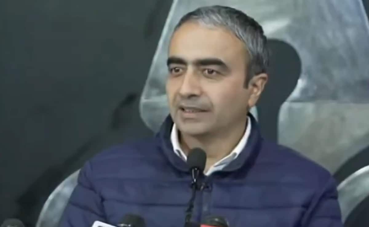 'Centre Playing With Lives Of 22-23 Lakh Students': AAP On NEET Leak