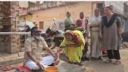 Bhilai Nagar Nigam: भिलाई नगर निगम हुआ 'कंगाल', शव वाहन में डीजल डलवाने के लिए पार्षद ने मांगा भीख