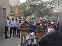 ग्रेटर नोएडा में B.Tec के छात्र ने 20वीं मंजिल से कूदकर की आत्महत्या, पुलिस ने शुरू की जांच