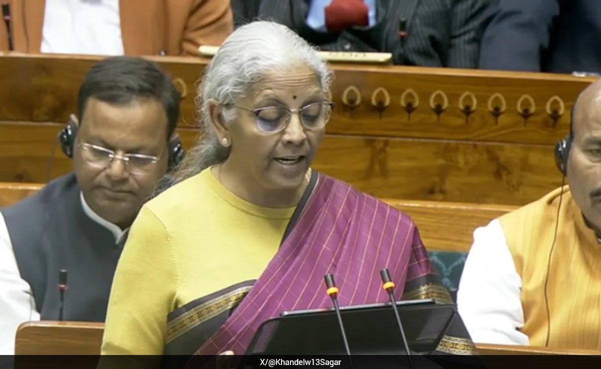 Sports Budget 2026: खेल क्षेत्र में बदलाव लाने के लिए वित्त मंत्री का बड़ा ऐलान, खेलो इंडिया मिशन शुरू, 10 साल का प्लान तैयार