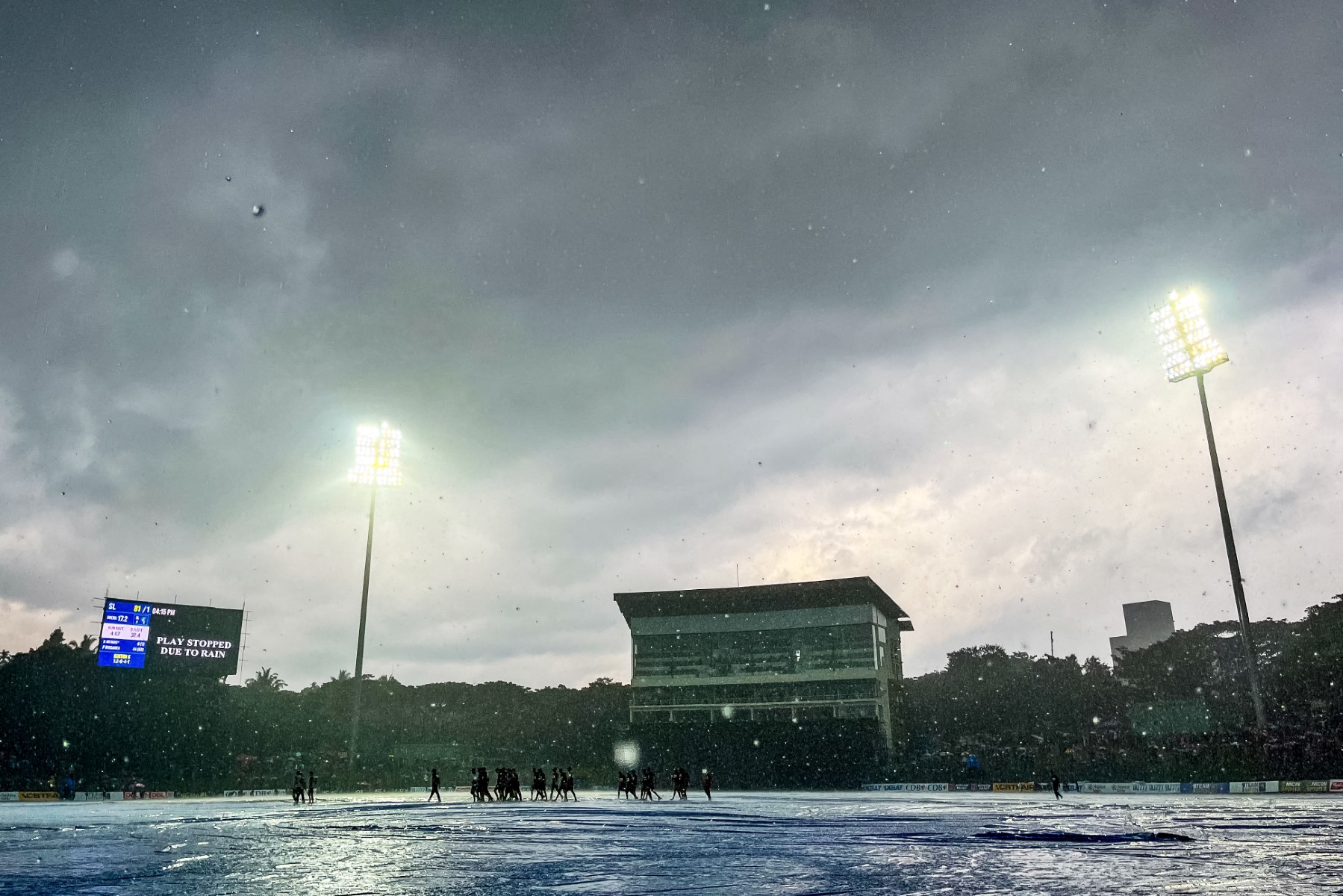 IRE vs ZIM&nbsp;LIVE Score: ऑस्ट्रेलिया के लिए बुरी खबर, वर्ल्ड कप में ग्रुप स्टेज से होगा पत्ता साफ! भाग्य का भी नहीं मिल रहा साथ