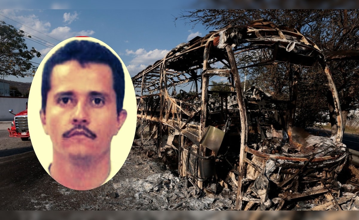 एल मेंचो की मौत के बाद जली हुई गाड़ियों का कब्रिस्तान बना मैक्सिको, हिंसा में कम से कम 14 मरे- Photos