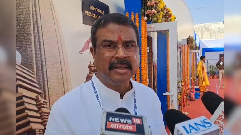 'न्यायपालिका का आदेश सिर-माथे पर...' : NCERT विवाद पर SC के आदेश के बाद शिक्षा मंत्री धर्मेंद्र प्रधान