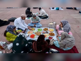 Ramadan 2026 Iftar Time: आज कितने बजे खुलेगा रोज़ा? जानें दिल्ली समेत कई शहरों में इफ्तार का सही समय