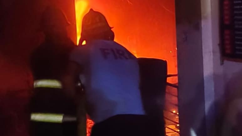 Dombivli News धक्कादायक! डोंबिवलीतील 'त्या' अग्नीकांडाचा व्हिलन इमारतीतलाच तरुण; पार्किंगमध्ये नक्की काय घडलं?