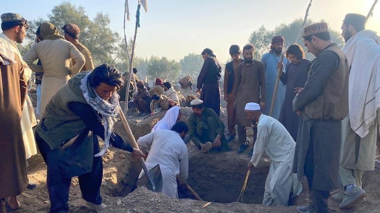 आतंकवाद और सुरक्षा के नाम पर अपनों का ही संहार! पाकिस्तान की सैन्य नीति ने ली 26 बेगुनाहों की जान