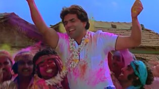 Holi Song: होली के इस 50 साल पुराने फेमस गाने में बिना मेकअप दिखे धर्मेंद्र, फिर भी 100 दिनों तक सिनेमाघरों में छाई रही फिल्म