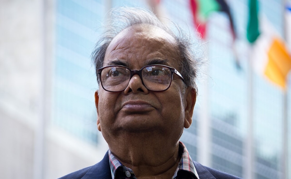 Mani Sankar Mukhopadhyay, "Brighest Star" Of Bengali Literature, Dies At 92