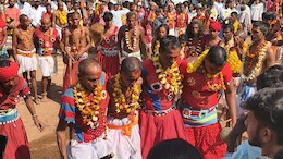 आस्था का 'महाकुंभ' है माता मावली मेला; नक्सल खौफ पर भारी भक्ति, अबूझमाड़ से उमड़ा जनसैलाब&nbsp;