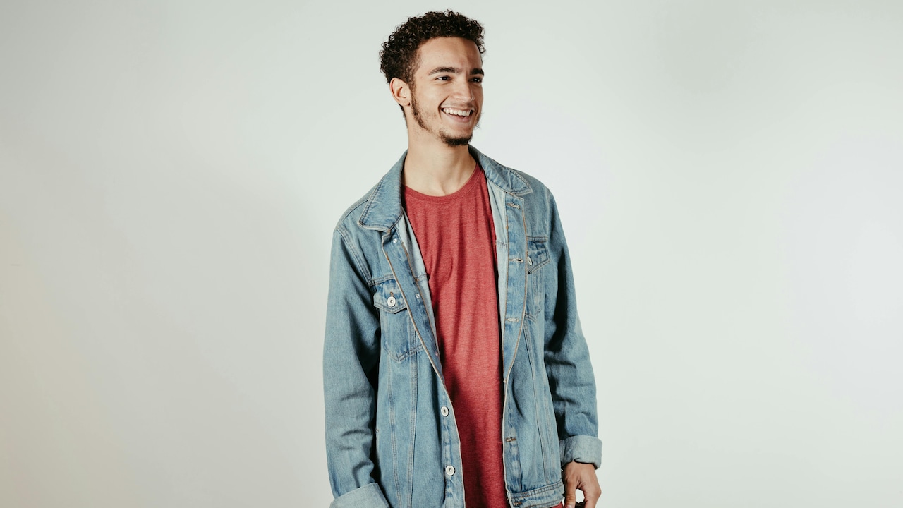 Get ready to dress up in smart casuals with these stylish denim shirts Get ready to dress up in smart casuals with these stylish denim shirts