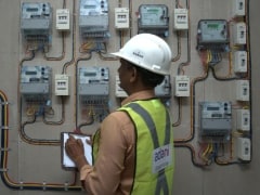 बिजली के स्मार्ट मीटर लगाने में अदाणी एनर्जी सॉल्यूशंस ने बनाया रिकॉर्ड, जानें कितना फायदेमंद यह मीटर