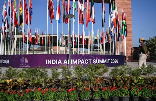 AI Impact Summit 2026 LIVE Updates: आर्टिफिशियल इंटेलिजेंस को नई पीढ़ी से जोड़ने की कोशिश