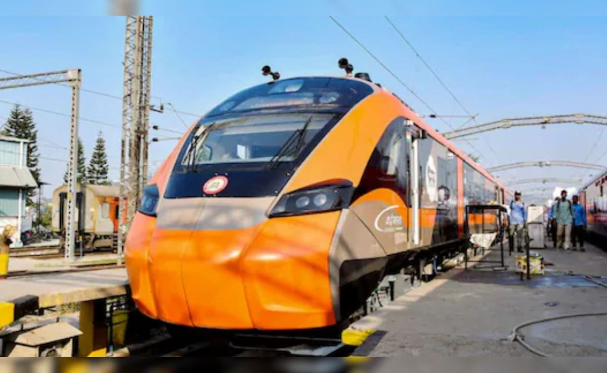 Emergency Quota in Railway: वंदे भारत और अमृत भारत ट्रेनों में शुरू होगा इमरजेंसी कोटा, जानिए क्या होता है रेलवे का 'इमरजेंसी कोटा'