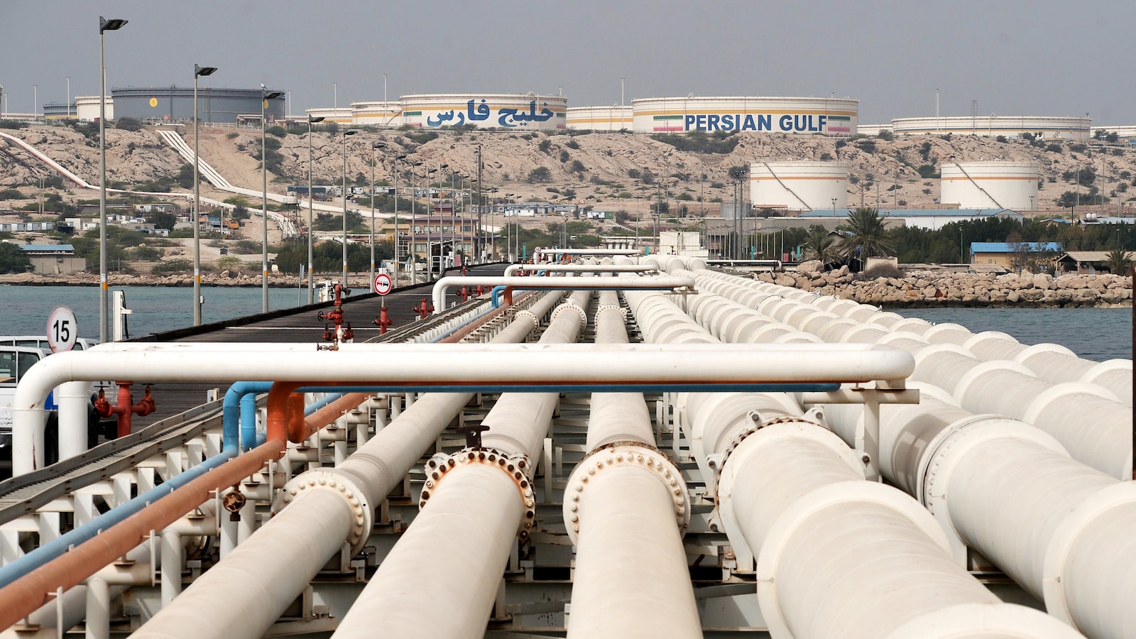 US Will Allow Iran To 'Immediately' Sell Oil After Signing Peace Deal: Report