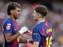 Barcelona Back Top Of La Liga With Levante Win