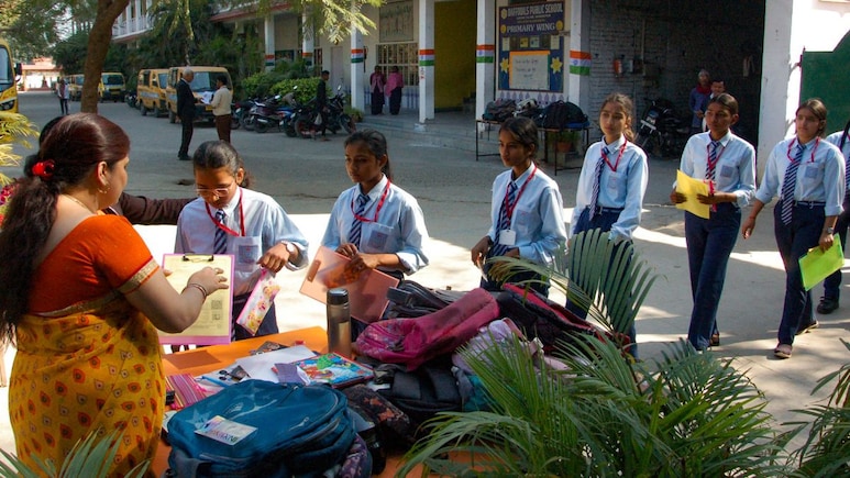 यूपी बोर्ड की परीक्षाएं आज से शुरू, जान लीजिए एंट्री से लेकर एडमिट कार्ड के ये पांच जरूरी नियम