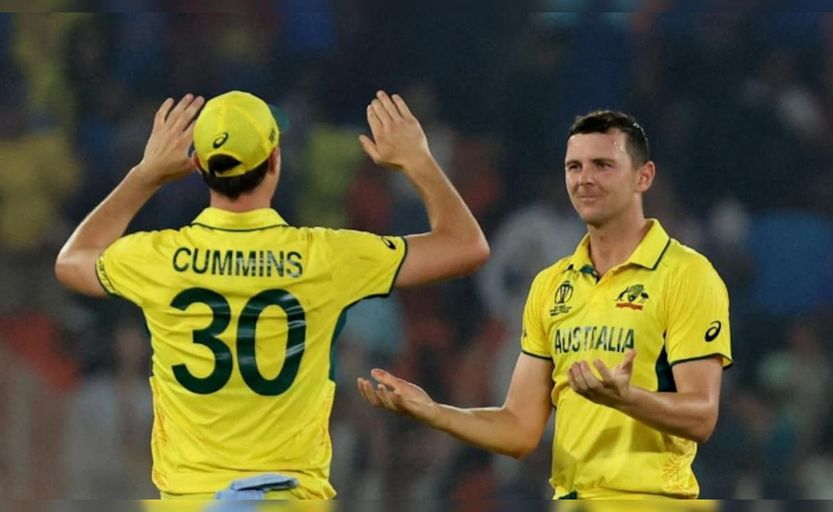 पैट कमिंस के बाद यह दिग्गज भी टी-20 वर्ल्ड कप से हुआ बाहर, फैन्स को झटका