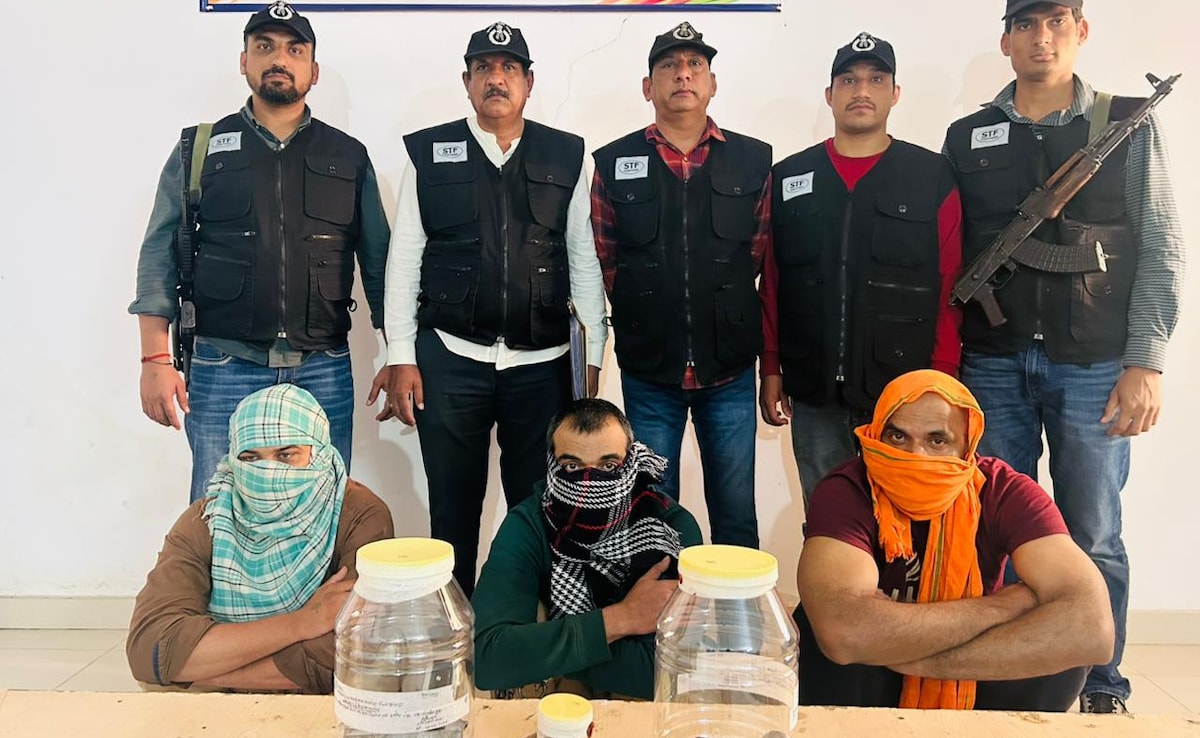 हत्या, आर्म्स एक्ट जैसे 9 केस... इस गैंगस्टर के इशारे पर गुरुग्राम में की फायरिंग, STF ने 3 को धर दबोचा