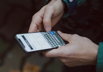 किसी ने आपको हर जगह से कर दिया है ब्लॉक तो कैसे करें उसे मैसेज, ये तरीका आएगा आपके काम