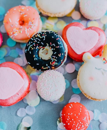 8 Tips To Completely Stop Sugar Cravings